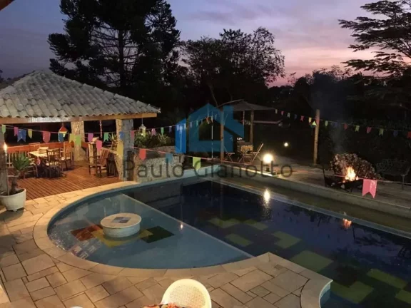 Imagem Casa térrea, maravilhosa, à venda no Cond. Recanto Suíço