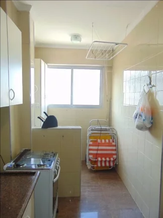 Imagem raia de Pitangueiras, 150 metros da Praia, Local Nobre, Garagem no Prédio, Churrasqueira.