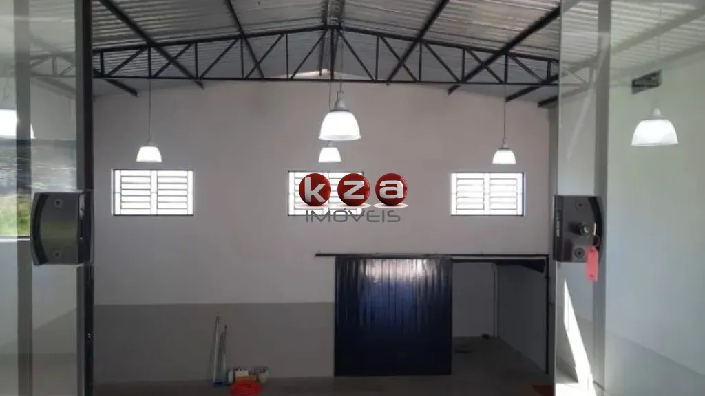 Imagem Barracão Industrial para Locação em Valinhos-SP, Loteamento Nova Espírito Santo: 1 sala, 3 banheiros, 3 vagas, 300m².