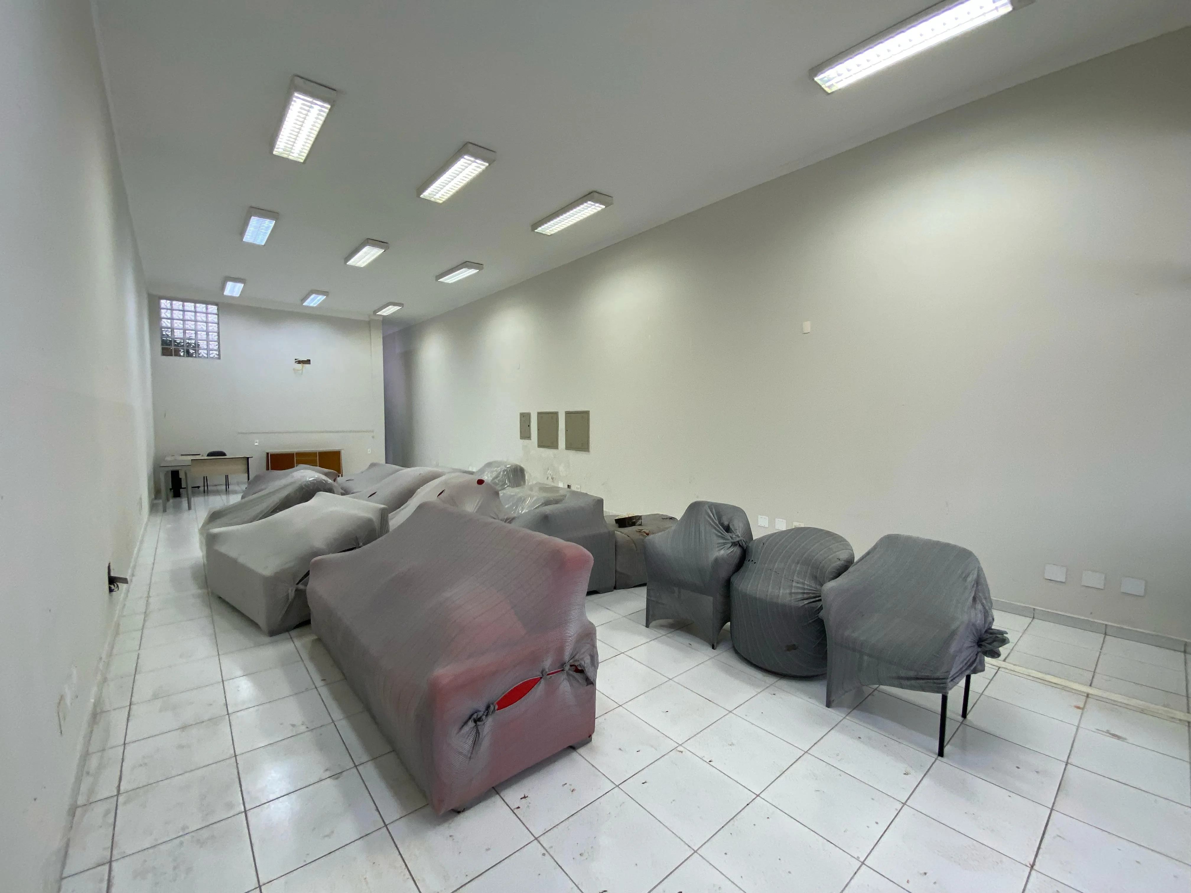 Imagem Oportunidade, Compra ou Locação de Prédio Comercial na Av. São Paulo à 3min. do Centro