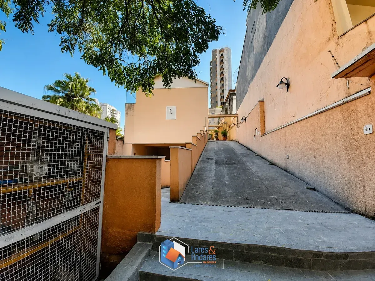 Imagem Casa no condomínio Condomínio Vila Micheletti para venda com 2 quartos, 60m²