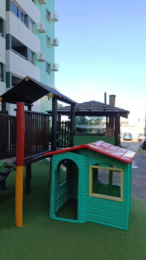 Imagem 2/4 com suíte no melhor Condomínio Clube de Lauro de Freitas