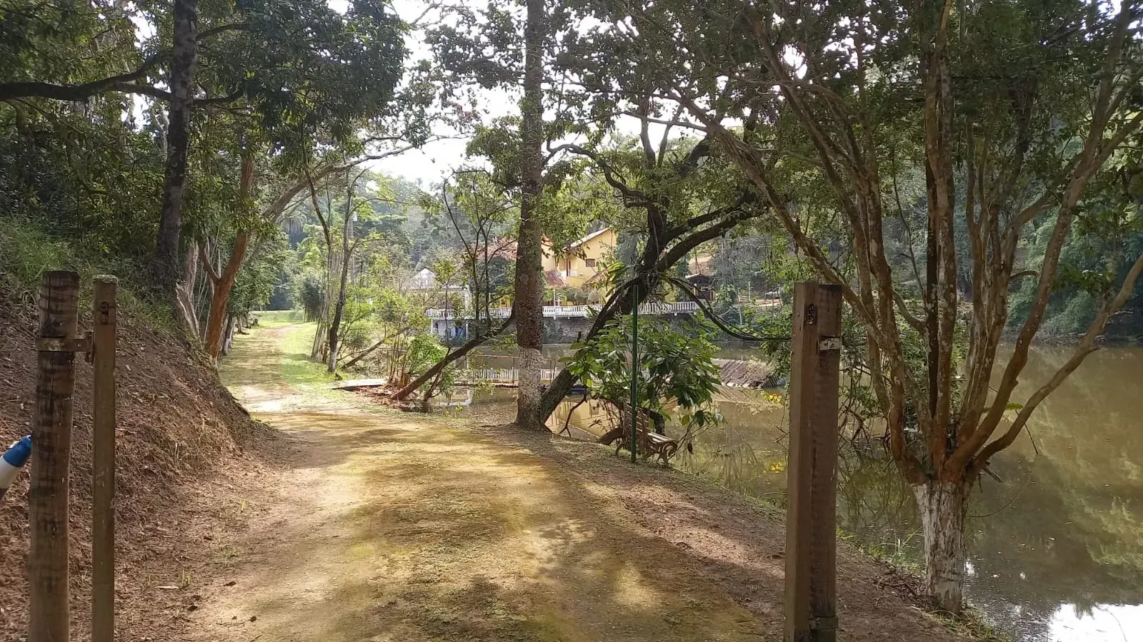 Imagem Fazenda à Venda, 20 HA em Casa Amarela - Betim
