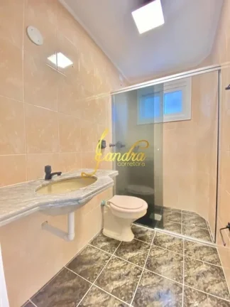 Imagem Apartamento com três dormitorios com box e reformado