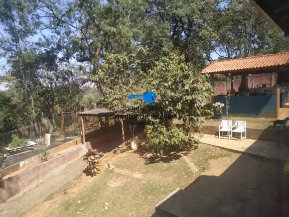 Imagem Belissíma Chacará no Jaguari Santana de Parnaíba com 3 Dormitórios !