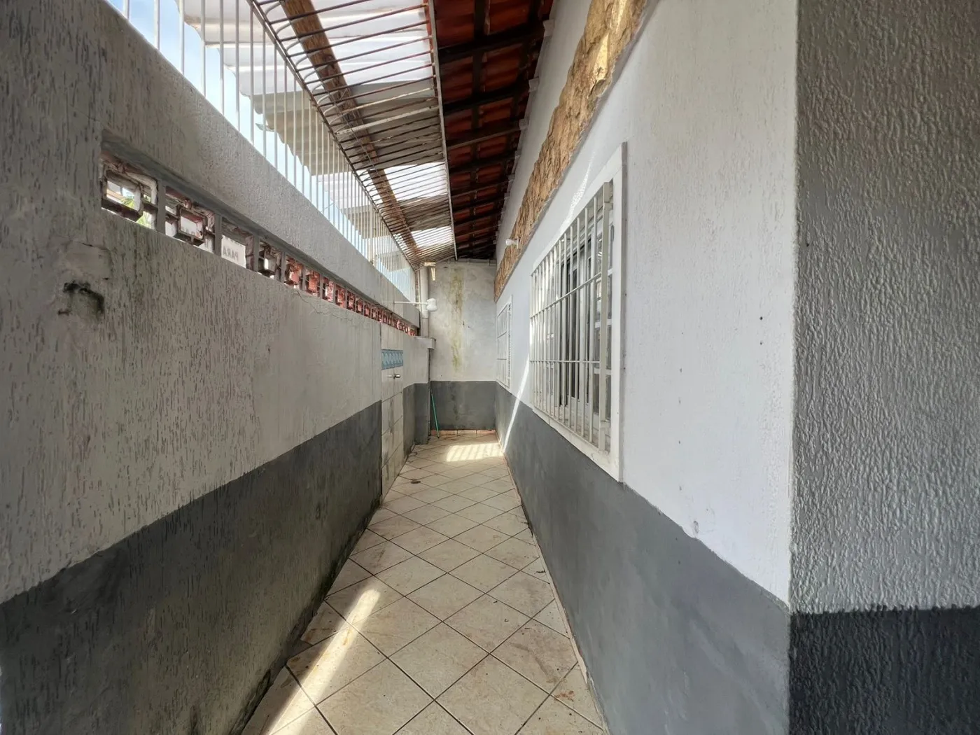 Imagem Casa para Venda em Praia Grande, Maracanã, 2 dormitórios, 1 suíte, 1 banheiro, 2 vagas
