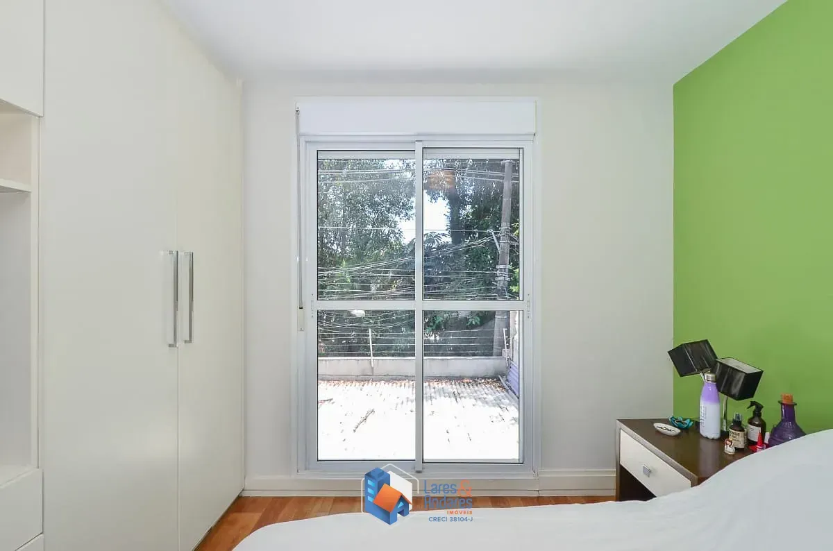 Imagem Sobrado para venda em Jardim das Vertentes com 3 quartos, sendo 1 suíte, 160m²