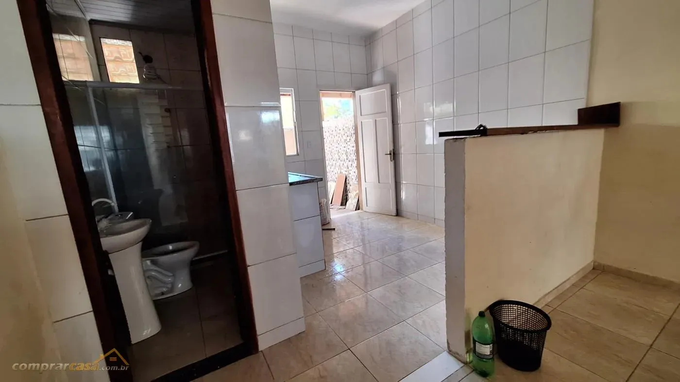 Imagem Casa em Condomínio para Locação em Cabo Frio / RJ no bairro Peró