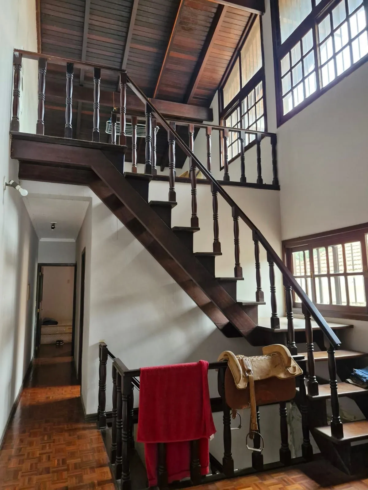 Imagem Casa de 3 dormitórios com piscina no bairro Teresópolis.