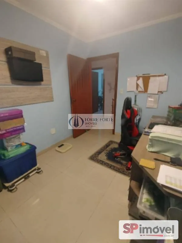 Imagem Sobrado com 3 dormitorios 2 vagas , Sacada no Jardim Robru.