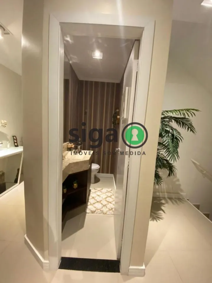 Imagem CASA DE CONDOMINIO Á VENDA NO MORUMBI COM 3 SUÍTES, 2 VAGAS!