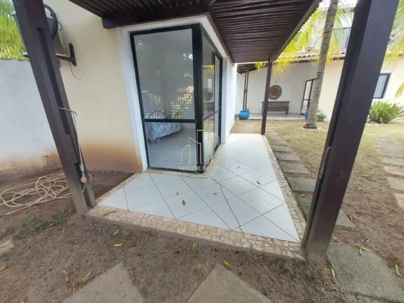 Imagem Casa em Condomínio: 4 Quartos, 3 Suítes, 3 Salas em Piatã, Salvador-BA - 230m² de Pura Elegância e Conforto!
