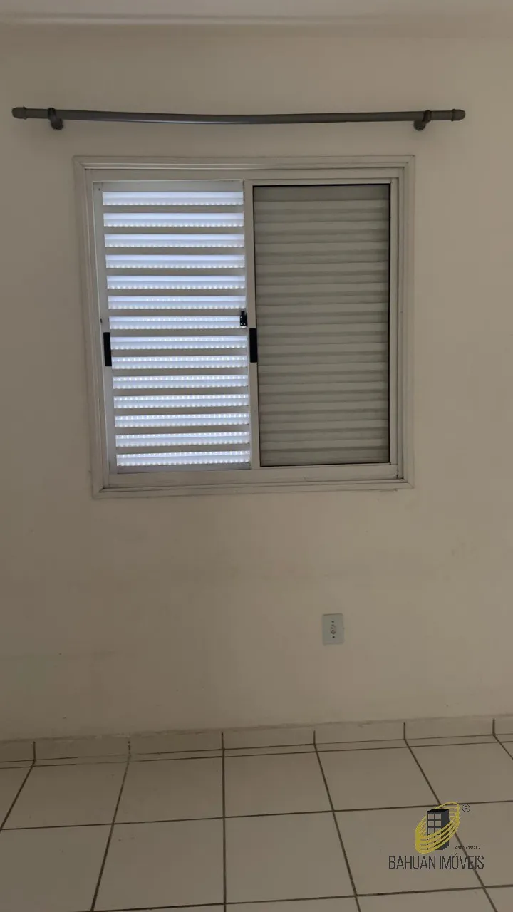 Imagem Apartamento à venda ou locação em Cotia-SP, Jardim Arco-íris: 2 quartos, 1 banheiro, 1 vaga de garagem. Venha conferir!