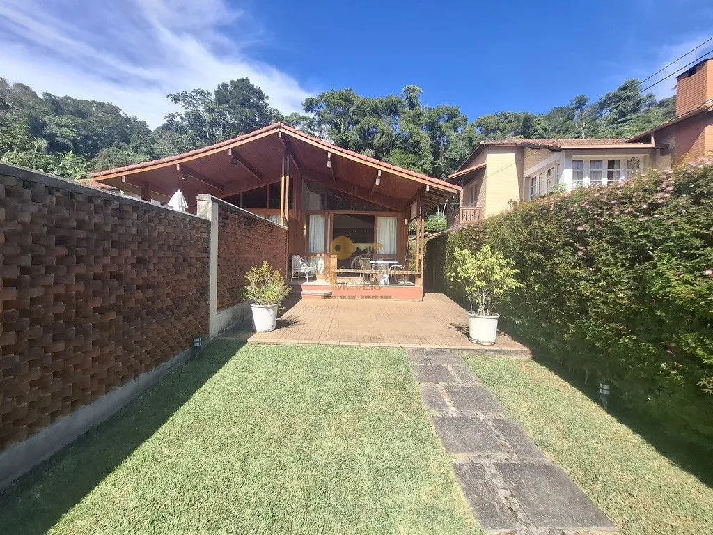 Imagem Casa em Condomínio para Venda em Teresópolis / RJ no bairro Posse