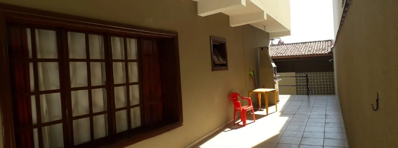 Imagem Casa à venda 4 Quartos, 4 Suites, 4 Vagas, 300M², Portal das Colinas, Guaratinguetá - SP