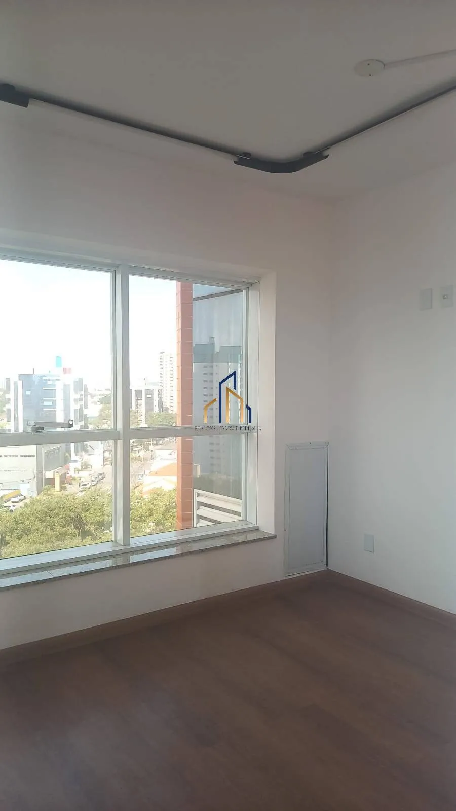Imagem Sala Comercial para alugar na Vila Gilda em Santo André/SP