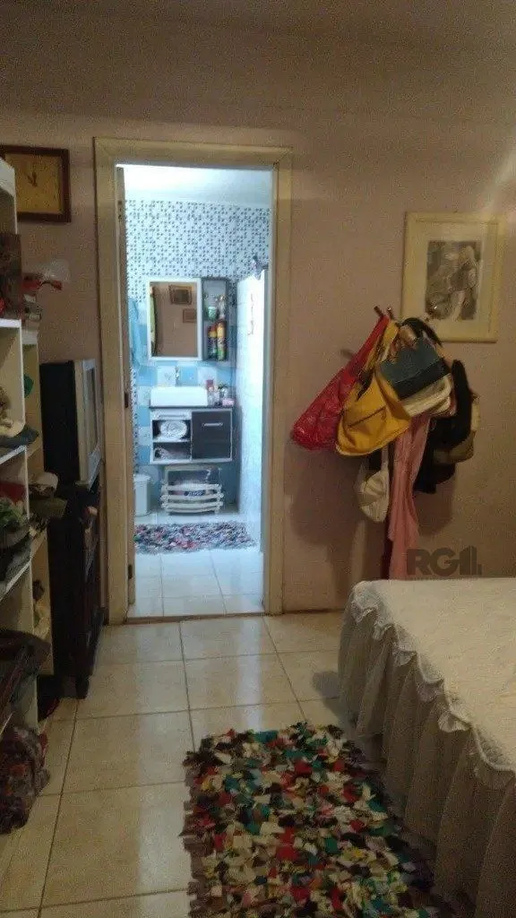 Imagem Casa com 3 dormitórios no bairro Sarandi