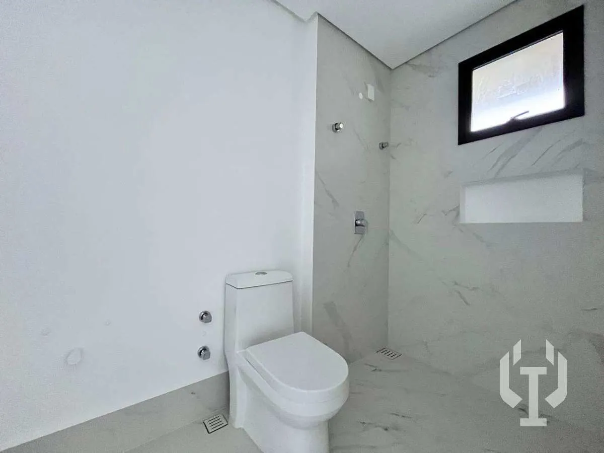 Imagem Apartamento à 80 Metro da Praia 3 Suítes Lazer Completo no Centro de Itapema