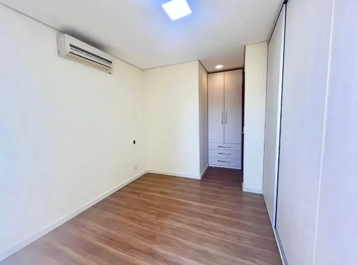 Imagem Cobertura DUPLEX no Partenon de 3 dormitórios vaga e terraço