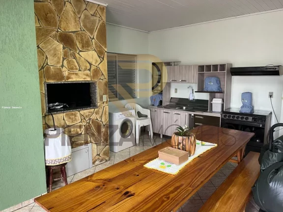 Imagem Casa para Venda em Concórdia, Guilherme Reich, 3 dormitórios, 1 suíte, 2 banheiros, 5 vagas