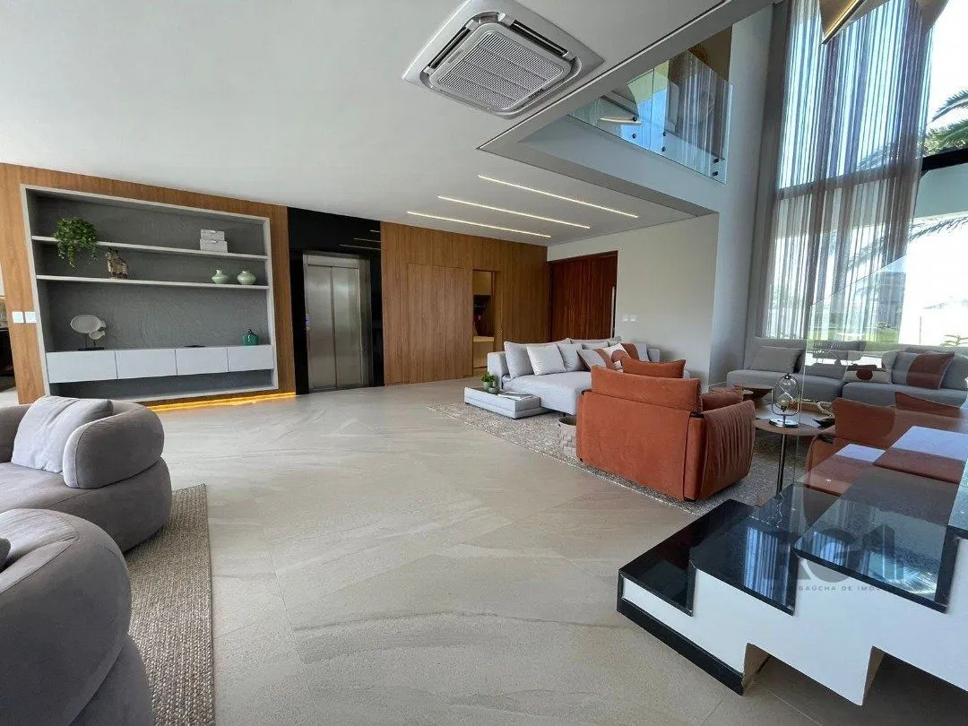 Imagem Casa de Condomínio em Atlântida Sul