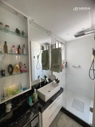 Imagem Apartamento com 3 dormitórios à venda, 130 m² por R$ 2.150.000,00 - Praia da Costa - Vila Velha/ES