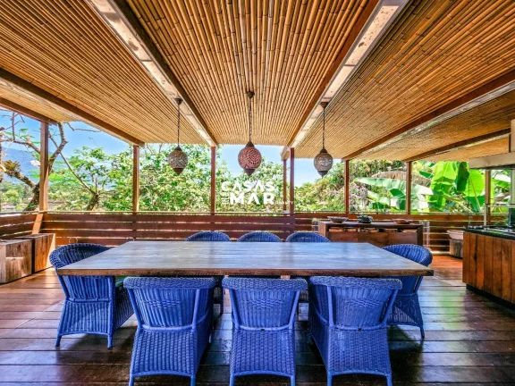 Imagem Luxuosa casa em condomínio à venda em Angra dos Reis-RJ, bairro Frade (Cunhambebe), 5 quartos, 5 suítes, 2 salas, 1 vaga, 470m².