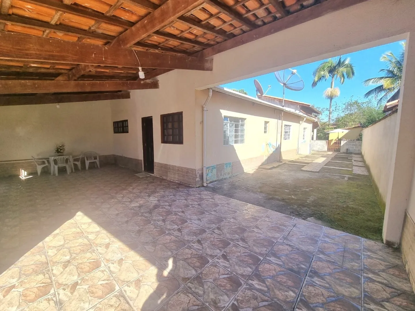 Imagem Casa à venda 3 Quartos, 1 Suite, 4 Vagas, 379.61M², Pedro Leme, Roseira - SP