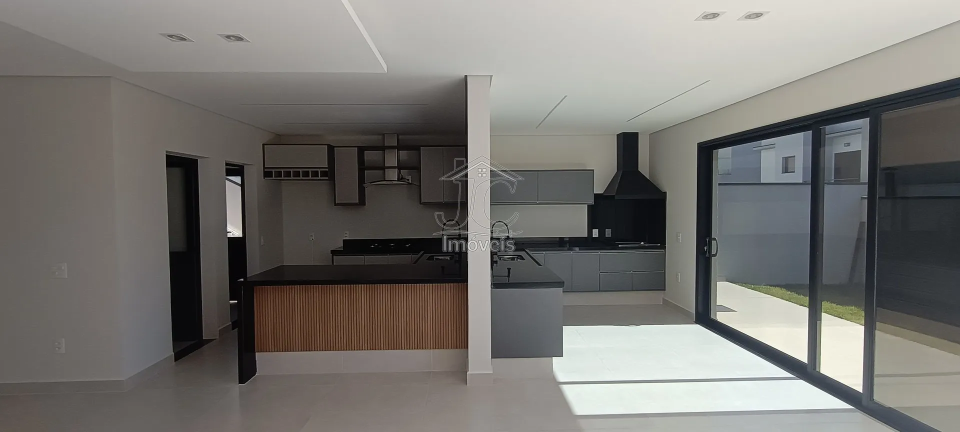 Imagem Casa com 3 suítes à venda no Condomínio Vita Verdi em Valinhos
