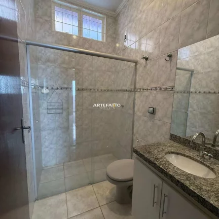 Imagem VENDE-SE ÓTIMA CASA DE ESQUINA – SAMEL PARK