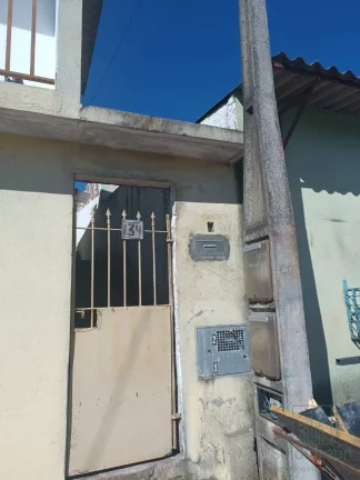Imagem Casa com 02 dormitórios p/locação no Gibeon em Terra Preta Por R$ 1.100,00