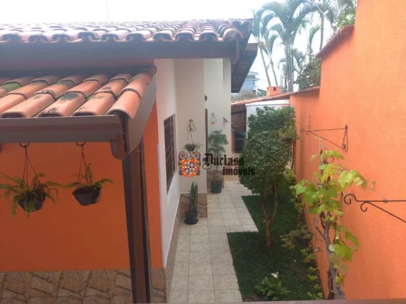 Imagem Casa com 2 dormitórios para alugar, 146 m² por R$ 5.650,00/mês - Jardim do Lago - Atibaia/SP