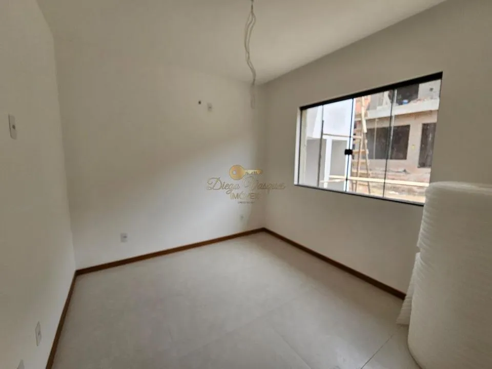 Imagem Casa em Condomínio para Venda em Teresópolis / RJ no bairro Golfe