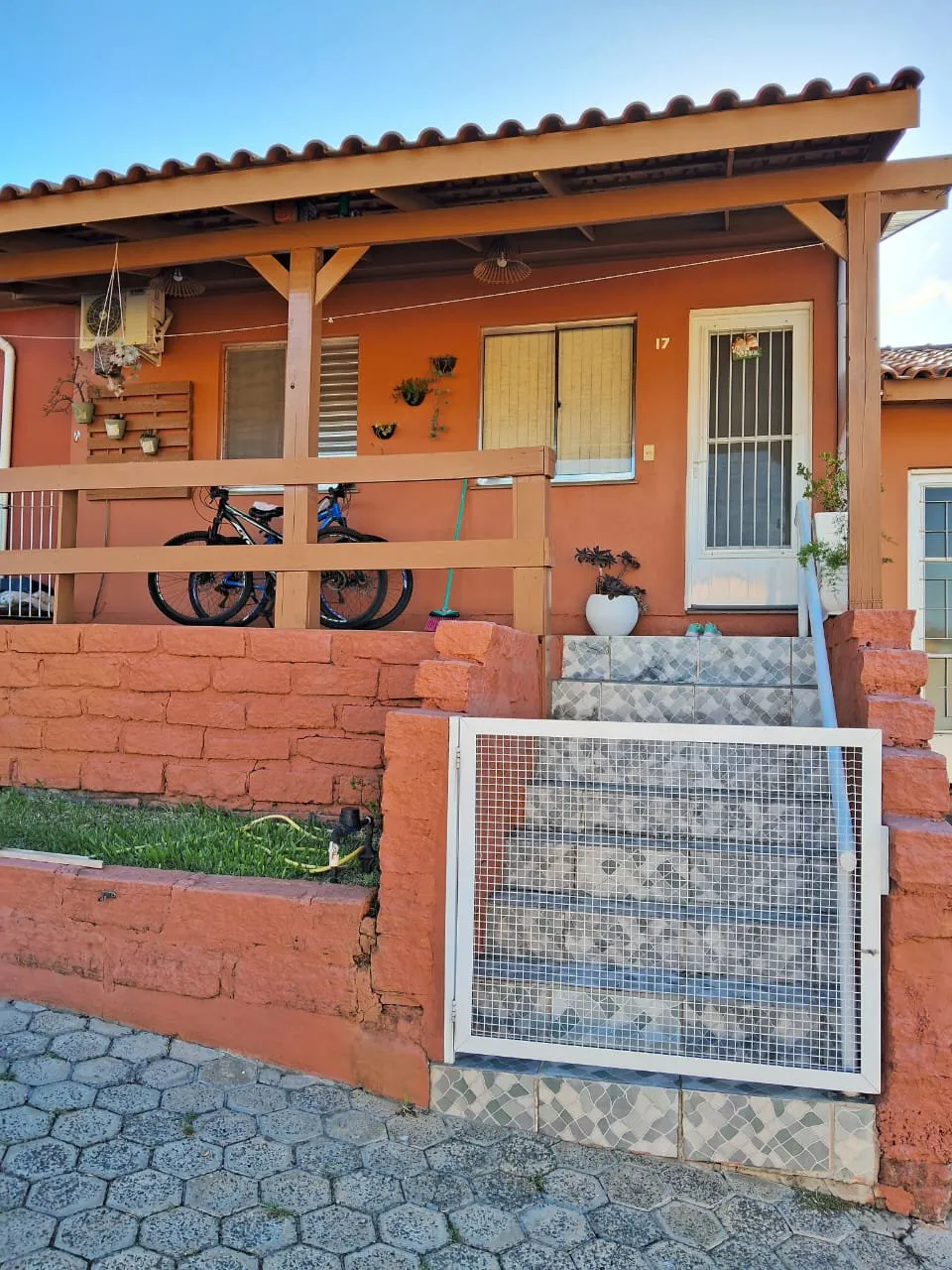 Imagem Ótima Casa a venda no Village Tarumã - RS118!