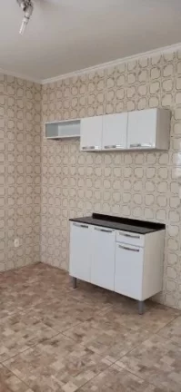 Imagem Casa 3 dormitórios, sendo uma suíte locação para comercial e ou residencial