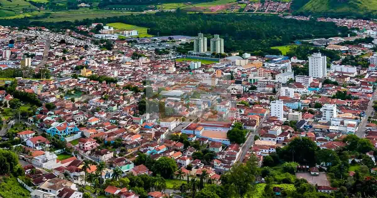 Imagem Bom Negócio!!! 1520 metros, topografia aclive leve