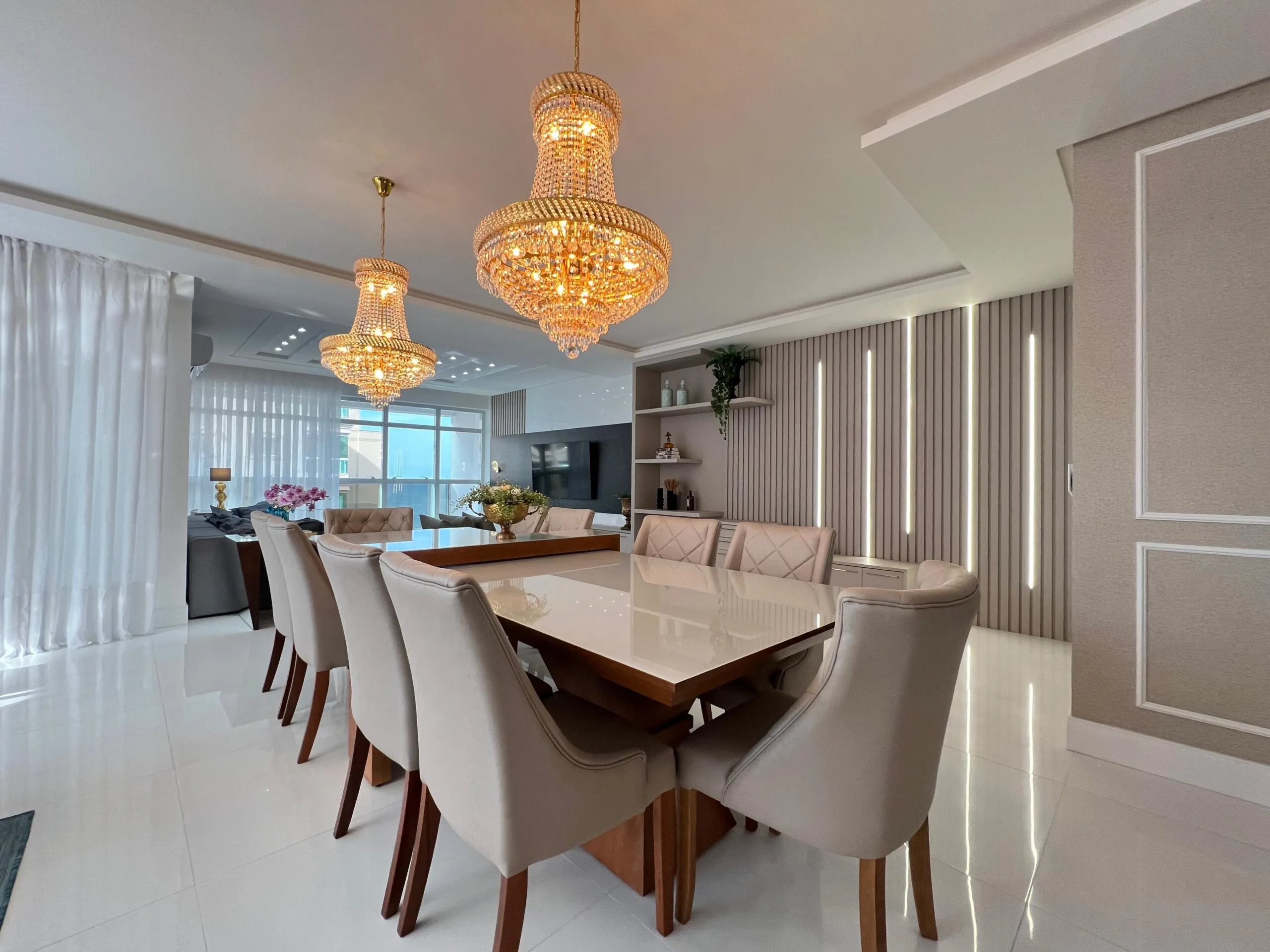 Imagem Apartamento com vista para o mar à venda com 283m2 por R$ 5.500.000,00