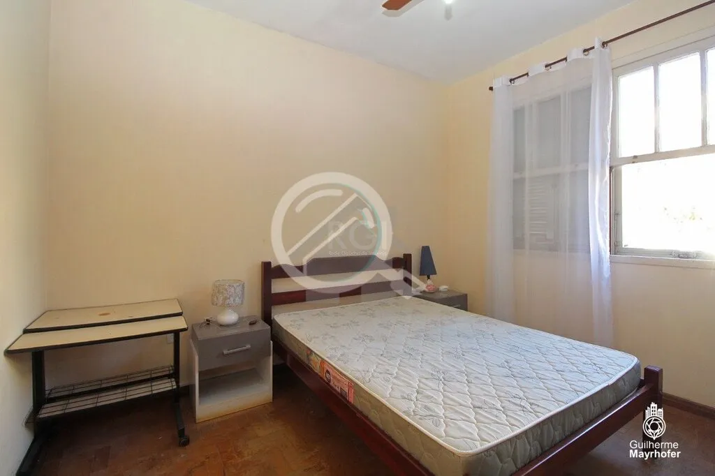 Imagem EXCLUSIVIDADE. Apartamento amplo de dois dormitórios, banheiro social, living para dois ambientes, ...