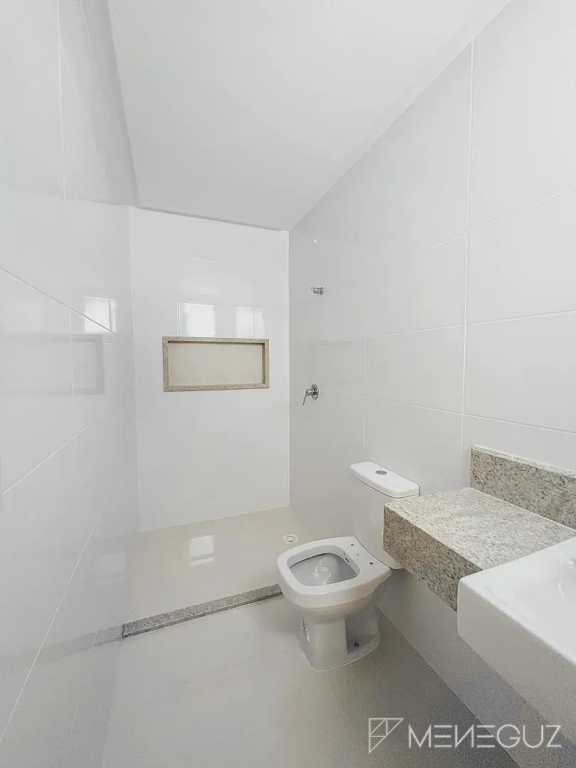 Imagem APARTAMENTO 2 QUARTOS COM ÁREA EXTERNA EM GUARAPARI NA PRAIA DO MORRO A VENDA. Ref.:1528271