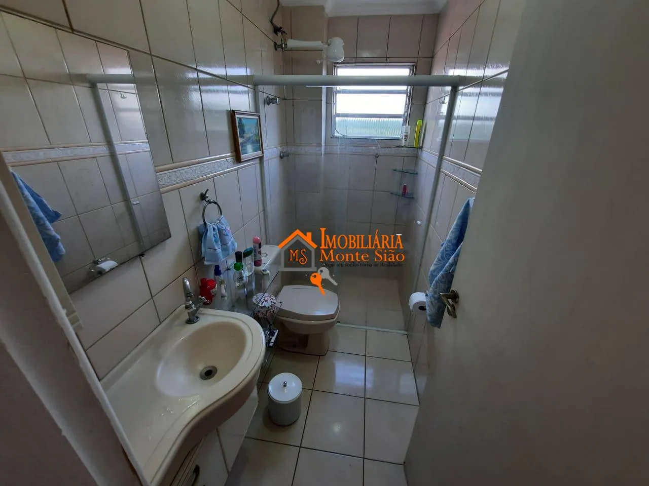 Imagem Apartamento com 2 dormitórios à venda, 61 m² por R$ 280.000,00 - Vila Rio - Guarulhos/SP