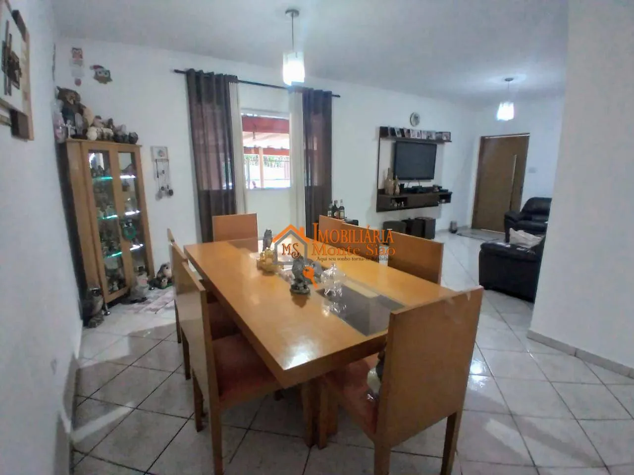 Imagem Casa com 3 dormitórios à venda, 260 m² por R$ 746.000,00 - Jardim Aida - Guarulhos/SP