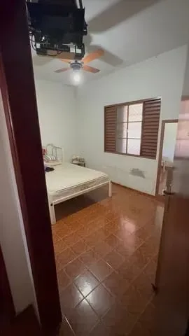 Imagem Casa para Venda 2 Quartos, 1 Suite, 3 Vagas, 90M², Centro, Taubaté - SP
