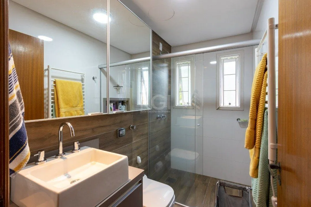 Imagem Cobertura para Venda - 234.17m², 3 dormitórios, sendo 1 suites, 2 vagas - Cristal
