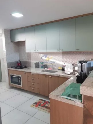 Imagem Vendo Apartamento com 130 m², 4 quartos s/ 2 suítes, sala p/ 2 ambientes e 2 vagas
