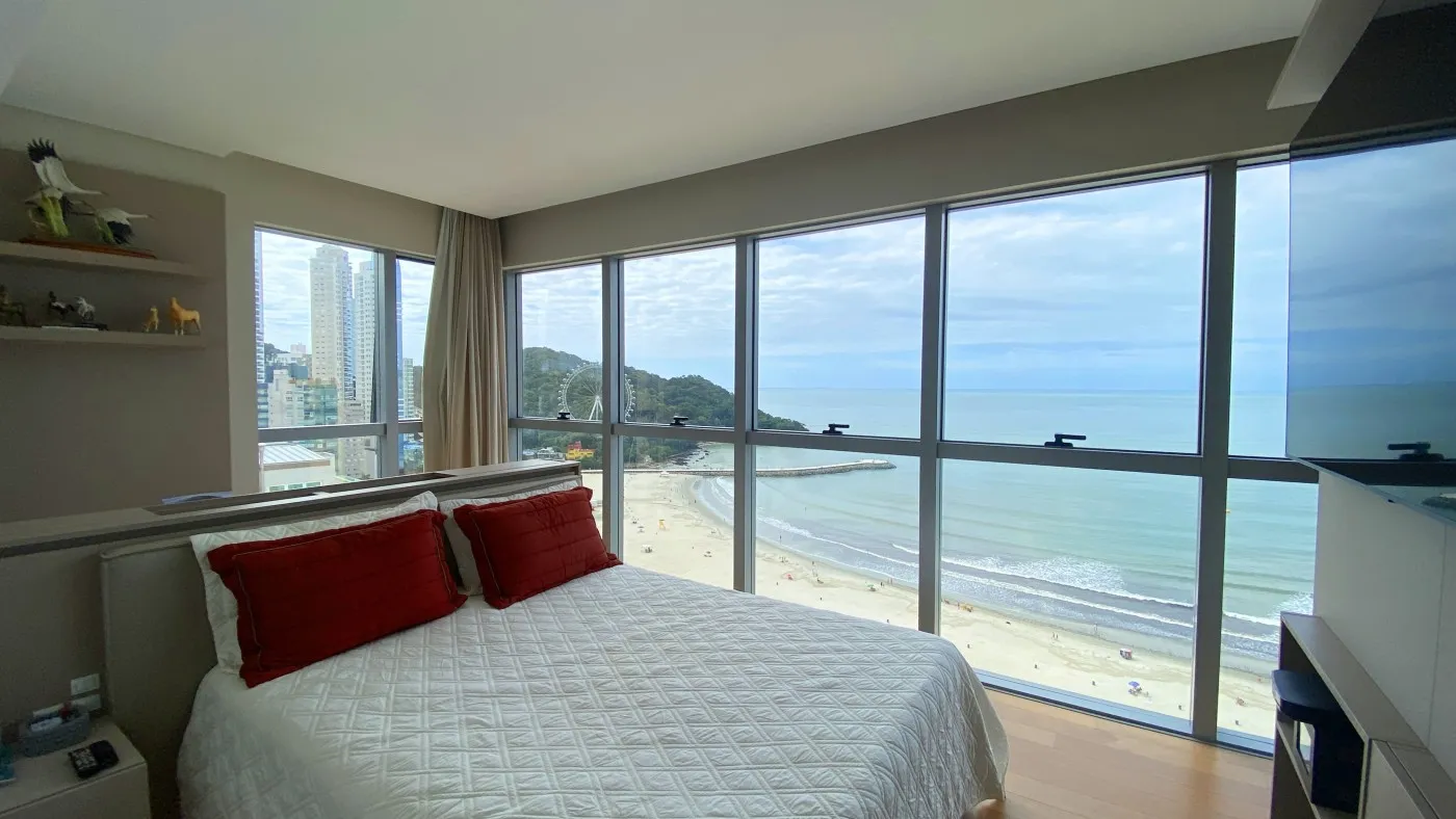 Imagem Apartamento Frente Mar para Venda em Balneário Camboriú, CENTRO, 4 dormitórios, 4 suítes, 5 banheiros, 4 vagas