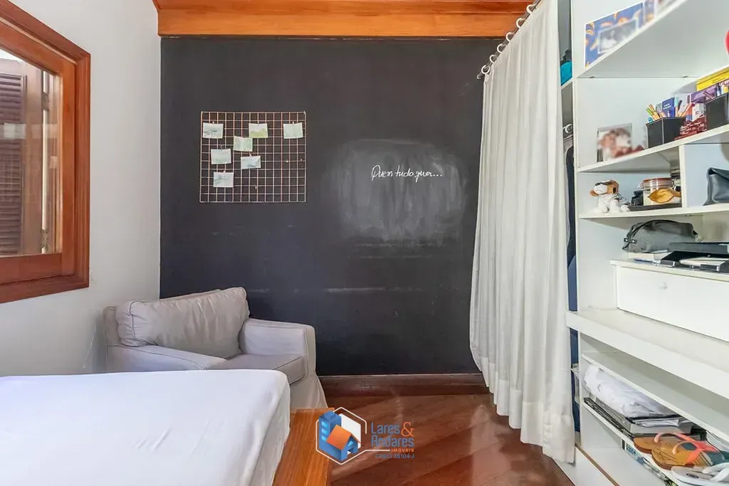 Imagem Casa à venda 4 Quartos 2 Suites 4 Vagas 237M² Jardim Marajoara São Paulo - SP