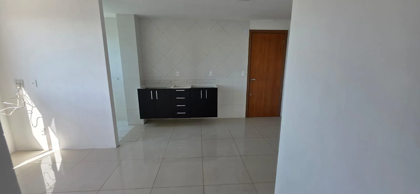 Imagem APARTAMENTO SEMIMOBILIADO À VENDA EM CANOAS