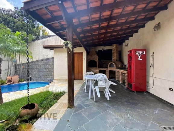 Imagem Casa de Condomínio em Granja Viana - Cotia