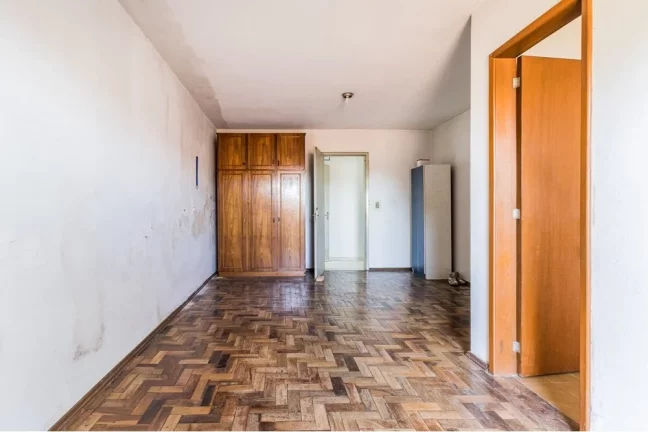 Imagem Terreno/Lote Residencial para venda no bairro Partenon em Porto Alegre