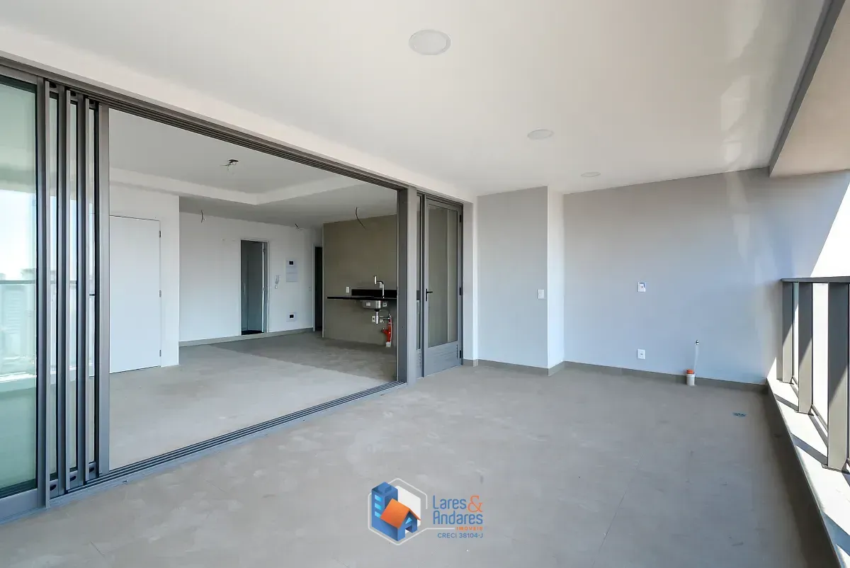 Imagem Apartamento para venda em Moema com 3 quartos, sendo 3 suítes, 147m²